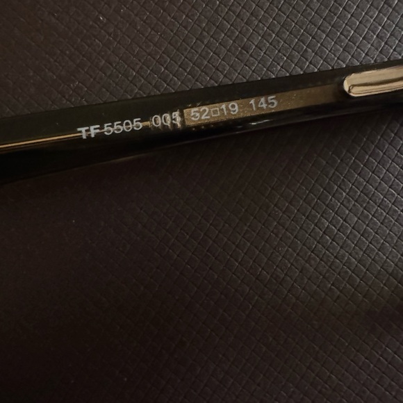 Tom Ford Unisex Eyeglasses TF 5505 005 Size 52~19~145. They are made in Italy. - Picture 5 of 6